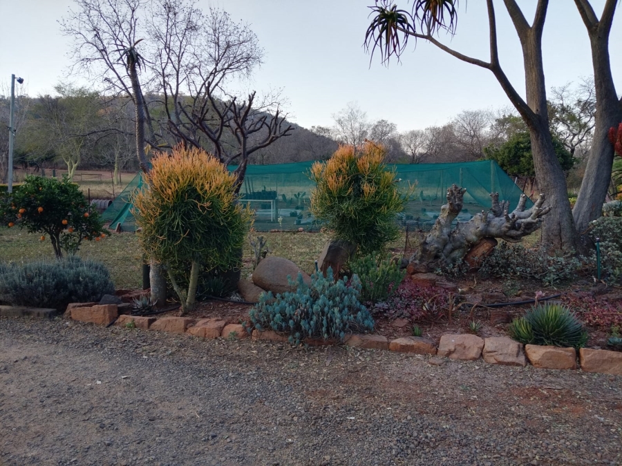 9 Bedroom Property for Sale in Rietfontein AH North West
